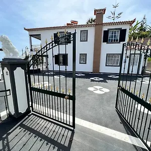 Apartamento Comfortable 2-bedroom For Relaxing, Funchal (Madeira)